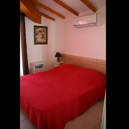 Le Mazet Дом отдыха Сен-Мандрие-сюр-Мер