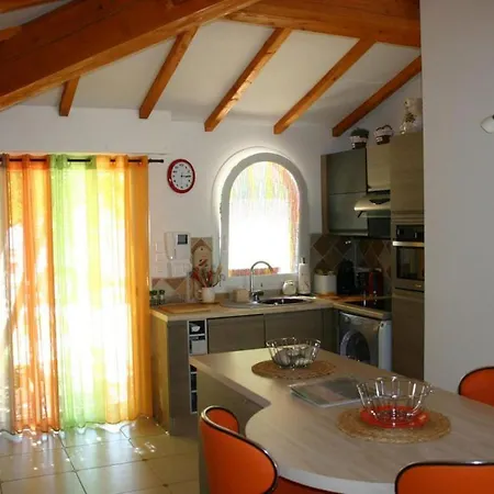 Le Mazet Дом отдыха Сен-Мандрие-сюр-Мер