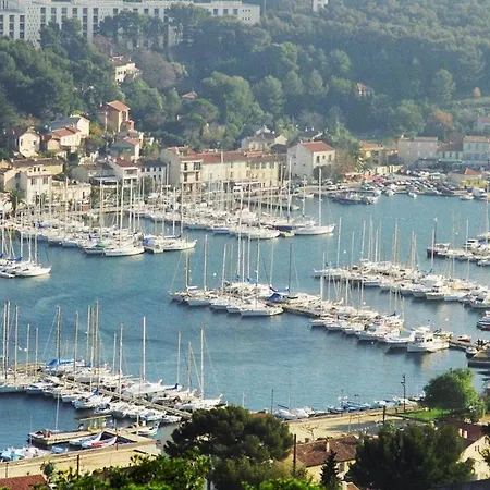 Le Mazet Hébergement de vacances *