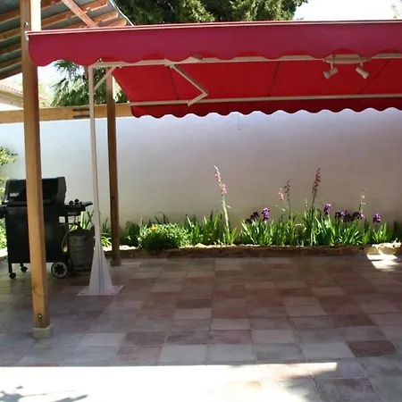 Le Mazet Hébergement de vacances *