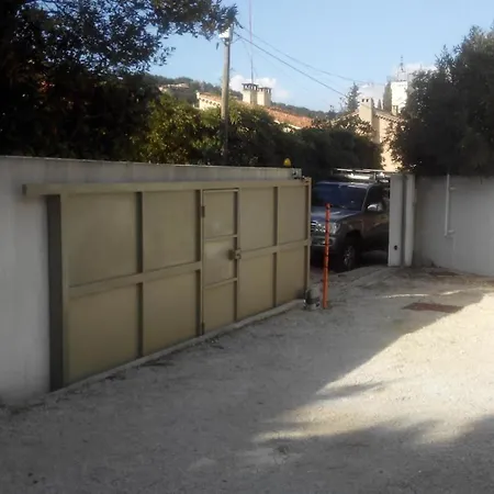 Semesterbostad Le Mazet Saint-Mandrier-sur-Mer